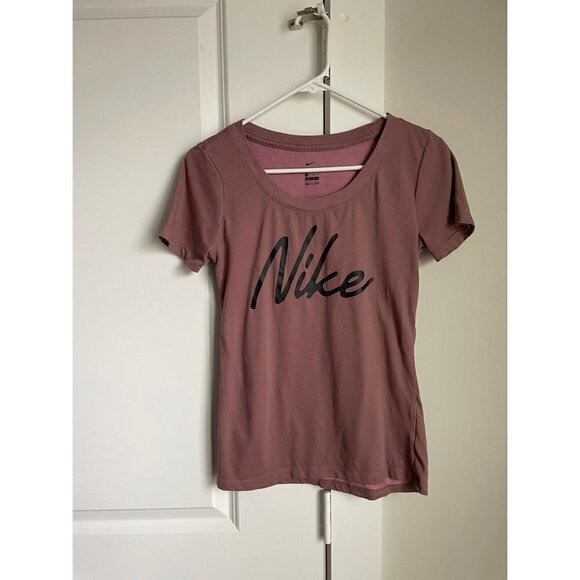 Nike Shirt - Picture 1 of 2